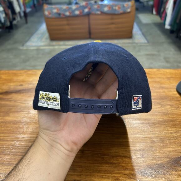 Vintage 80’s 90’s West Virginia Mountaineers Blue Snap Back Hat WVU - Picture 3 of 3
